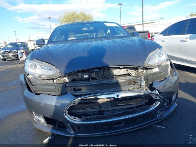 2016 TESLA MODEL S 5YJSA1E18GF123909 Photo 5
