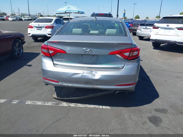 Hyundai Sonata 2017 5NPE24AF6HH577950 Image 16