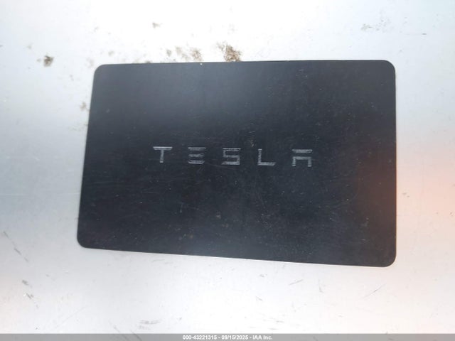 2022 TESLA MODEL 3 5YJ3E1EB9NF131743 Photo 10