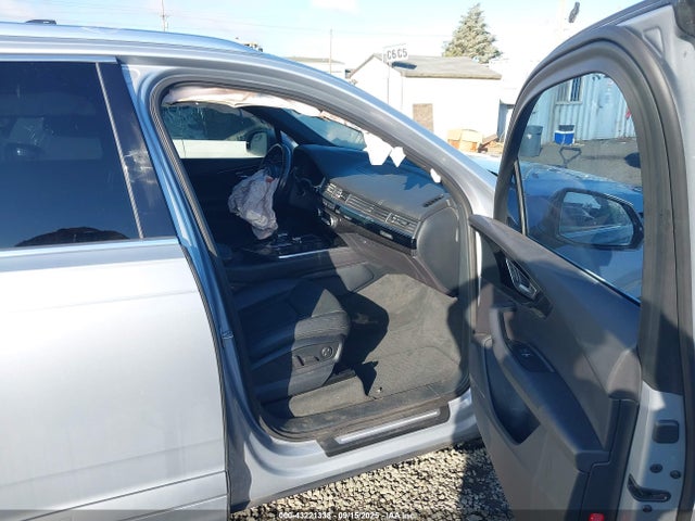 2017 AUDI Q7 WA1LAAF75HD016455 Photo 4