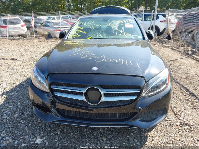 2015 Mercedes-benz C 300 4matic მანქანა იყიდება აუქციონზე, vin: 55SWF4KB9FU034252, აუქციონის ნომერი: 43221437