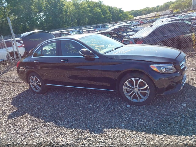 2015 Mercedes-benz C 300 4matic მანქანა იყიდება აუქციონზე, vin: 55SWF4KB9FU034252, აუქციონის ნომერი: 43221437