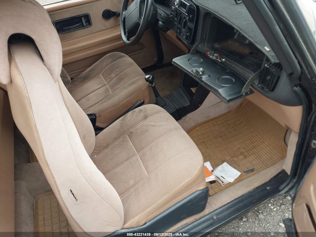 1991 SAAB 900 YS3AK35E4M7000528 Photo 4