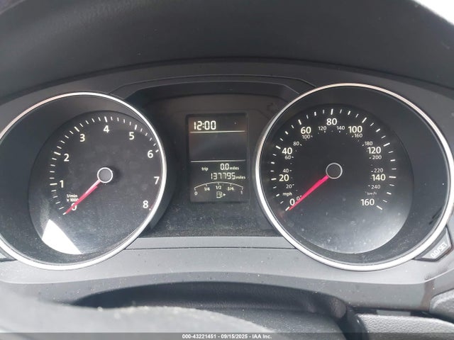 3VW2K7AJ3FM212235 Volkswagen Jetta