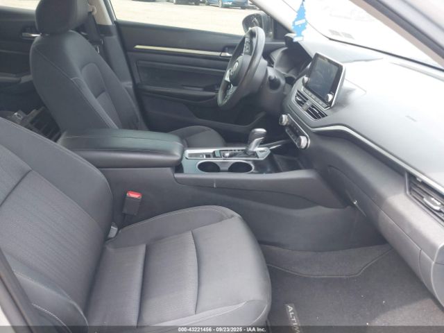 2021 NISSAN ALTIMA 1N4BL4DW5MN328583 Photo 4