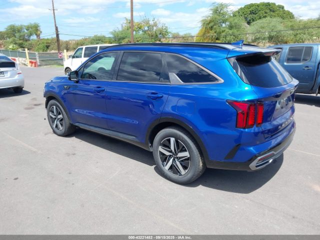 2021 KIA SORENTO 5XYRL4LC2MG053021 Photo 2