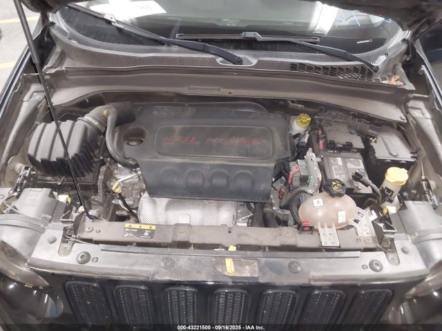 ZACCJBCB1HPE92062 Jeep Renegade