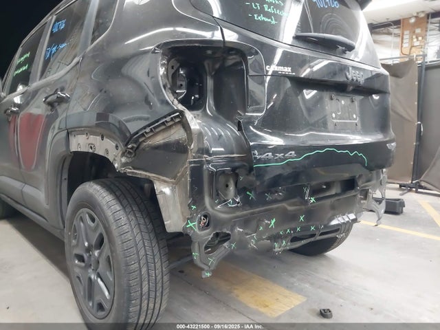 ZACCJBCB1HPE92062 Jeep Renegade