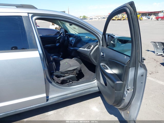 Dodge Journey 2016 3C4PDCBBXGT191717 Image 5