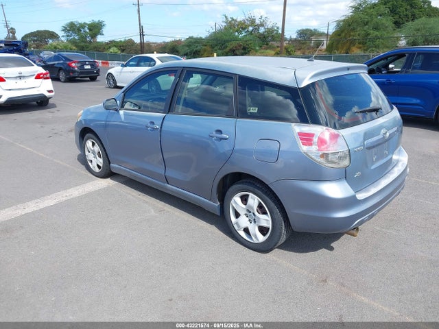 43221574 :رقم المزاد ، 2T1KR32E66C589949 vin ، 2006 Toyota Matrix Xr مزاد بيع
