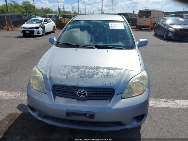 43221574 :رقم المزاد ، 2T1KR32E66C589949 vin ، 2006 Toyota Matrix Xr مزاد بيع