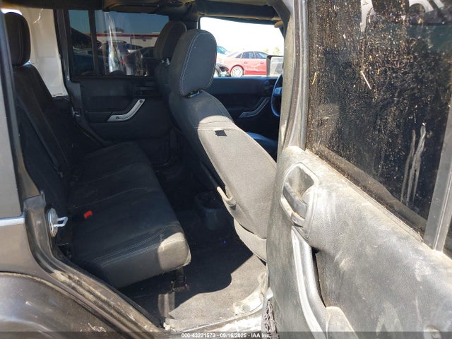 1C4HJWEG3JL919497 Jeep 2018