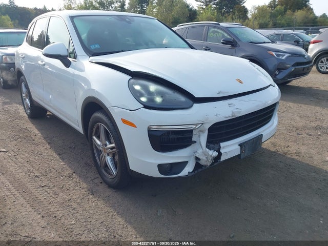 2016 PORSCHE CAYENNE WP1AB2A22GLA96716 Photo 5