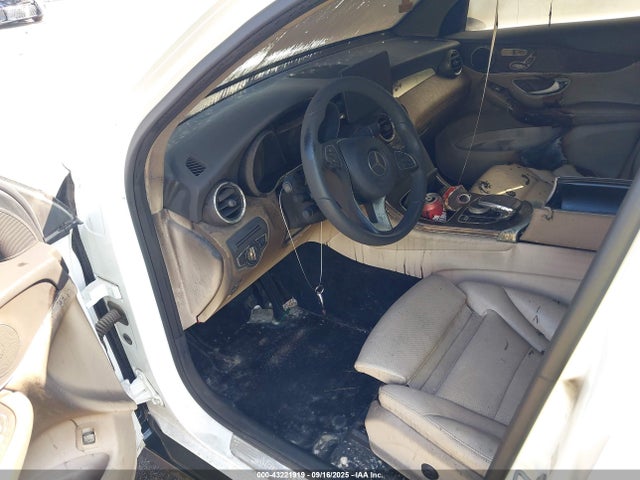 Aukcja sprzedaży 2016 Mercedes-benz Glc 300, vin: WDC0G4JB2GF103571, numer aukcji: 43221919