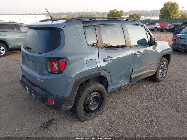 Jeep Renegade 2016 ZACCJBCT9GPE35437 Image 4