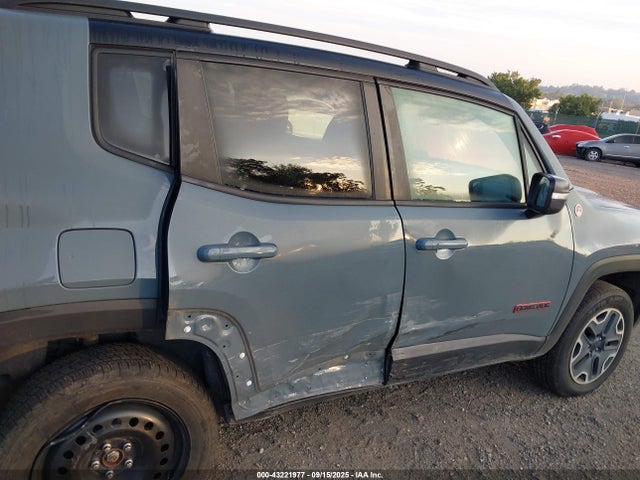 Jeep Renegade 2016 ZACCJBCT9GPE35437 Image 6
