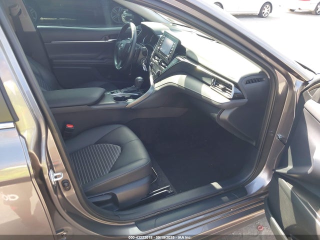 Продажа на аукционе авто 2024 Toyota Camry Se, vin: 4T1G11BKXRU112984, номер лота: 43222018