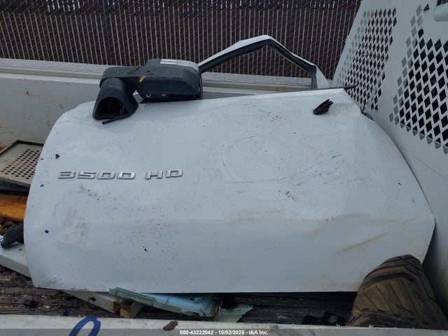 1GB3WREY9MF269944 Chevrolet Silverado 3500hd Chassis Work Truck
