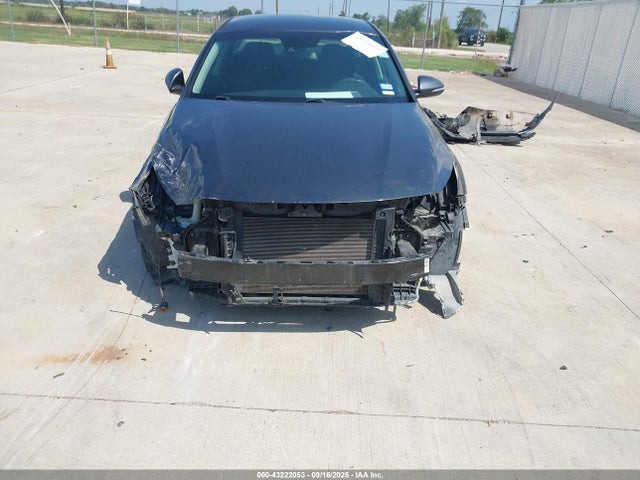 5XXGT4L38LG404654 KIA Optima Lx