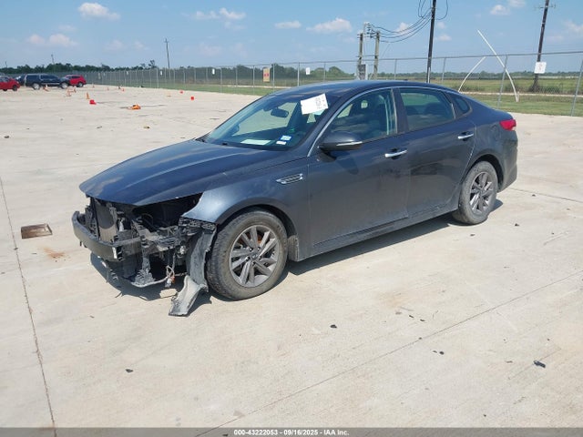 5XXGT4L38LG404654 KIA Optima Lx