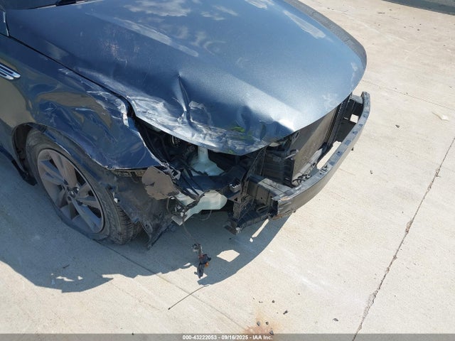 5XXGT4L38LG404654 KIA Optima Lx