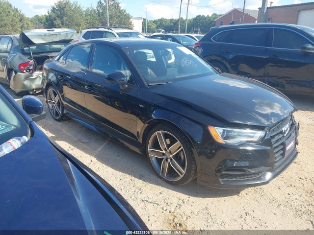 2016 AUDI A3 WAUB8GFF7G1095647 Photo 0