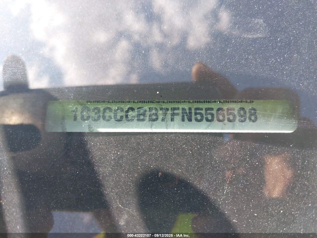 1C3CCCBB7FN556598 Chrysler 2015