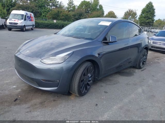 2022 TESLA MODEL Y 7SAYGDEF7NF339241 Photo 1