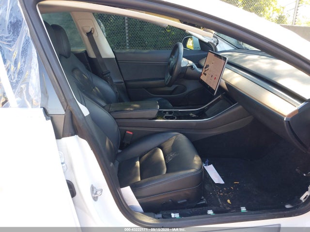 2020 TESLA MODEL 3 5YJ3E1EB9LF618051 Photo 4
