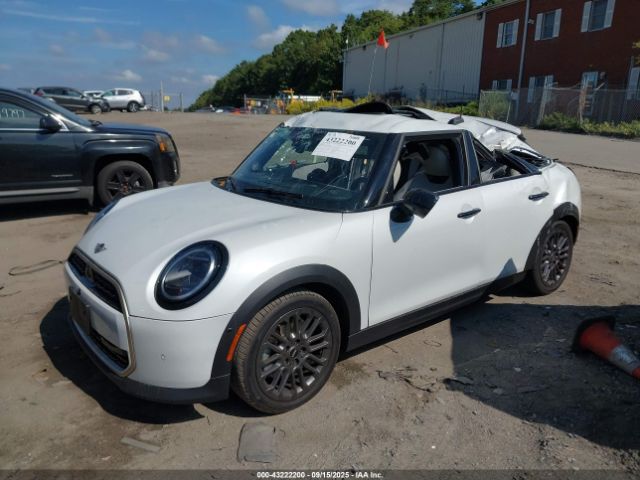 2025 MINI HARDTOP WMW43GD06S2X37266 Photo 1