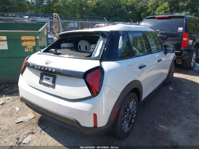 2025 MINI HARDTOP WMW43GD06S2X37266 Photo 3