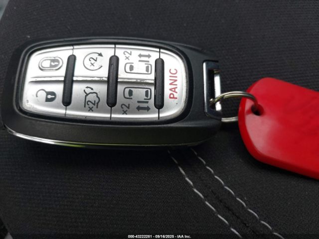 2022 CHRYSLER VOYAGER 2C4RC1CG1NR172497 Photo 10