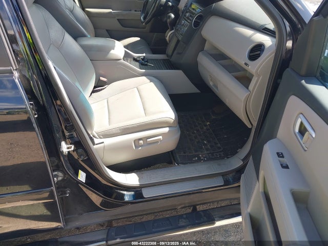 Honda j35z4 2015 5FNYF4H53FB024165 Image 5