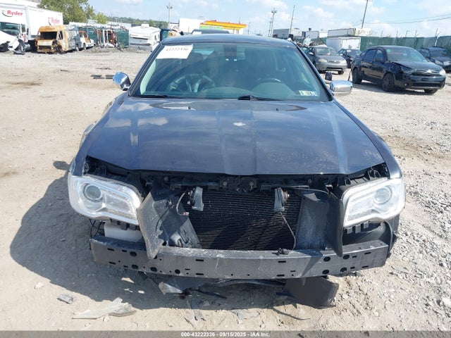 Chrysler 300 2019 2C3CCAEG0KH687144 Image 12