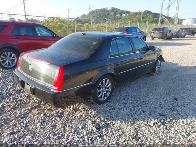 2007 CADILLAC DTS 1G6KD579X7U126113 Photo 3