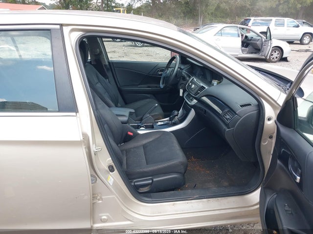 Honda k24w1 2014 1HGCR2F58EA080300 Image 5