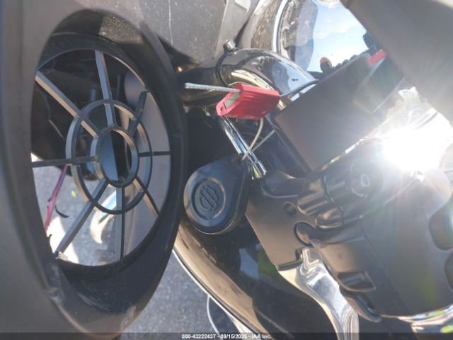 2023 HARLEY-DAVIDSON FLHX 1HD1KBC17PB614796 Photo 10