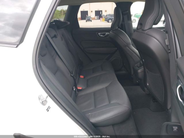 2025 VOLVO XC60 YV4M12RC1S1184317 Photo 7