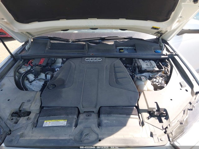 WA1LHAF77HD043698 Audi 2017
