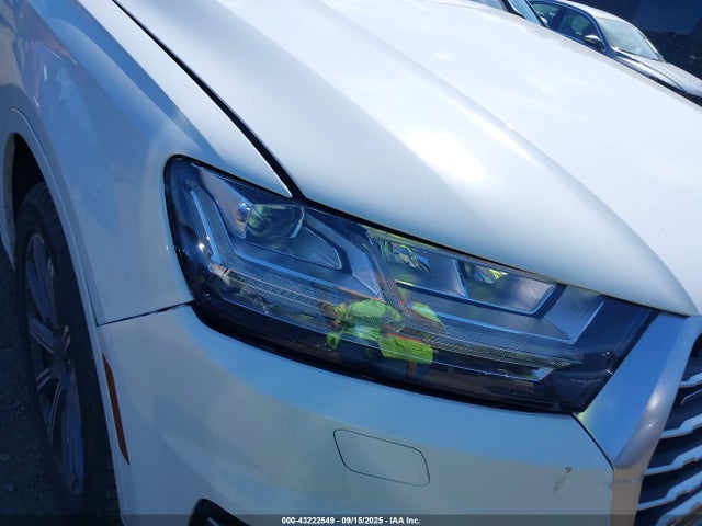WA1LHAF77HD043698 Audi 2017