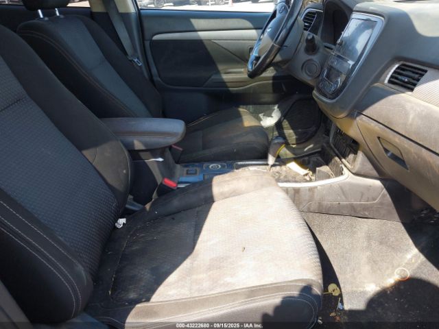 2017 MITSUBISHI OUTLANDER JA4AZ3A31HZ032316 Photo 4