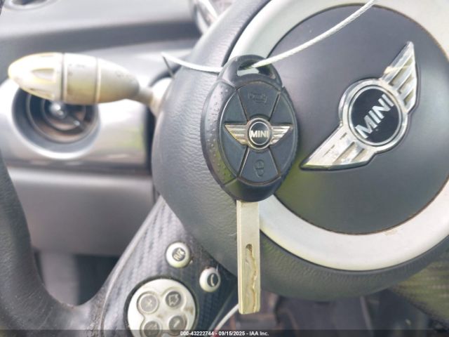 2005 MINI COOPER WMWRC33595TK62223 Photo 10