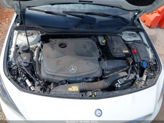 2016 MERCEDES-BENZ CLA 250 WDDSJ4GB6GN350725 Photo 9