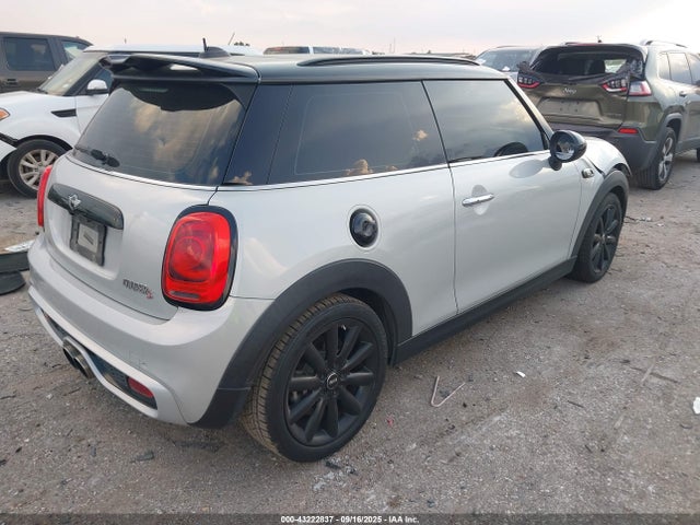 2015 MINI HARDTOP WMWXP7C50F2A33426 Photo 3