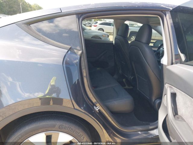 2024 TESLA MODEL Y 7SAYGDEE8RA252314 Photo 7