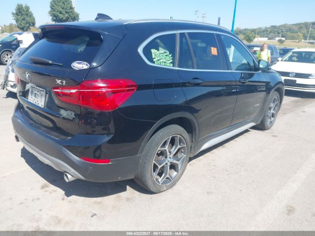 2016 BMW X1 WBXHT3C32GP884433 Photo 3