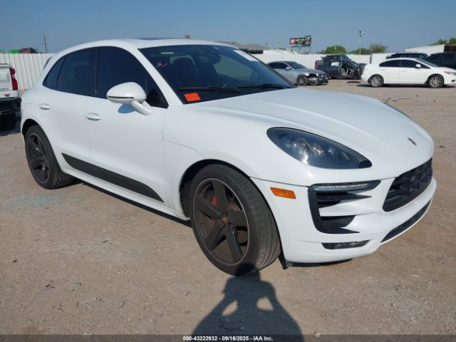 2017 PORSCHE MACAN WP1AG2A58HLB56043