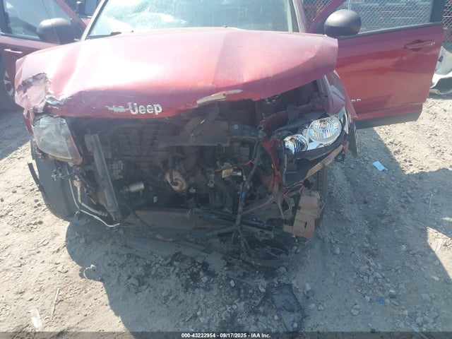 Jeep Compass 2015 1C4NJCBA6FD218939 Image 6
