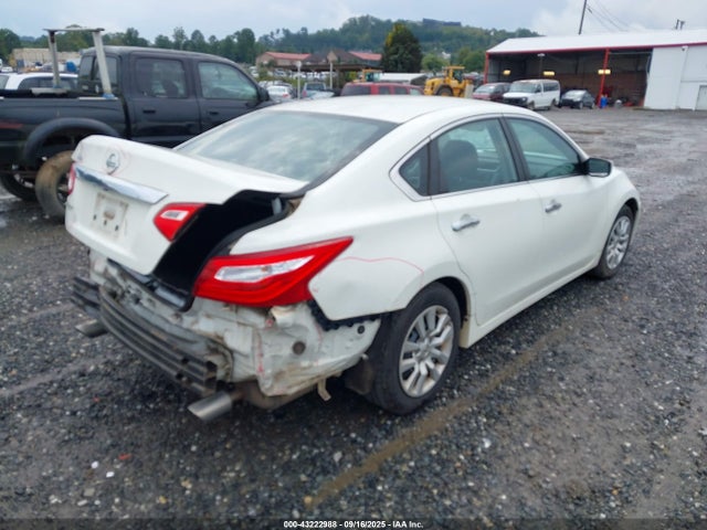1N4AL3AP1HC189170 Nissan 2017