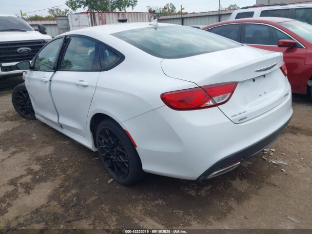 2015 CHRYSLER 200 1C3CCCDG9FN718014 Photo 2